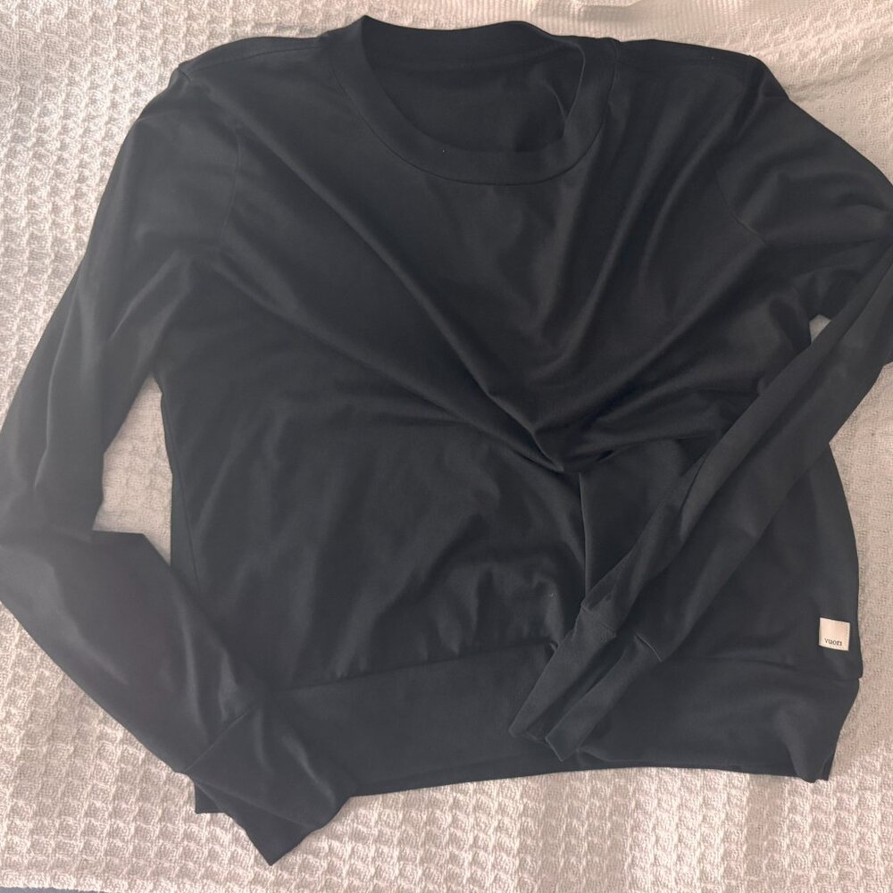 Vuori Daydream Crew in Black Heather - Size Large